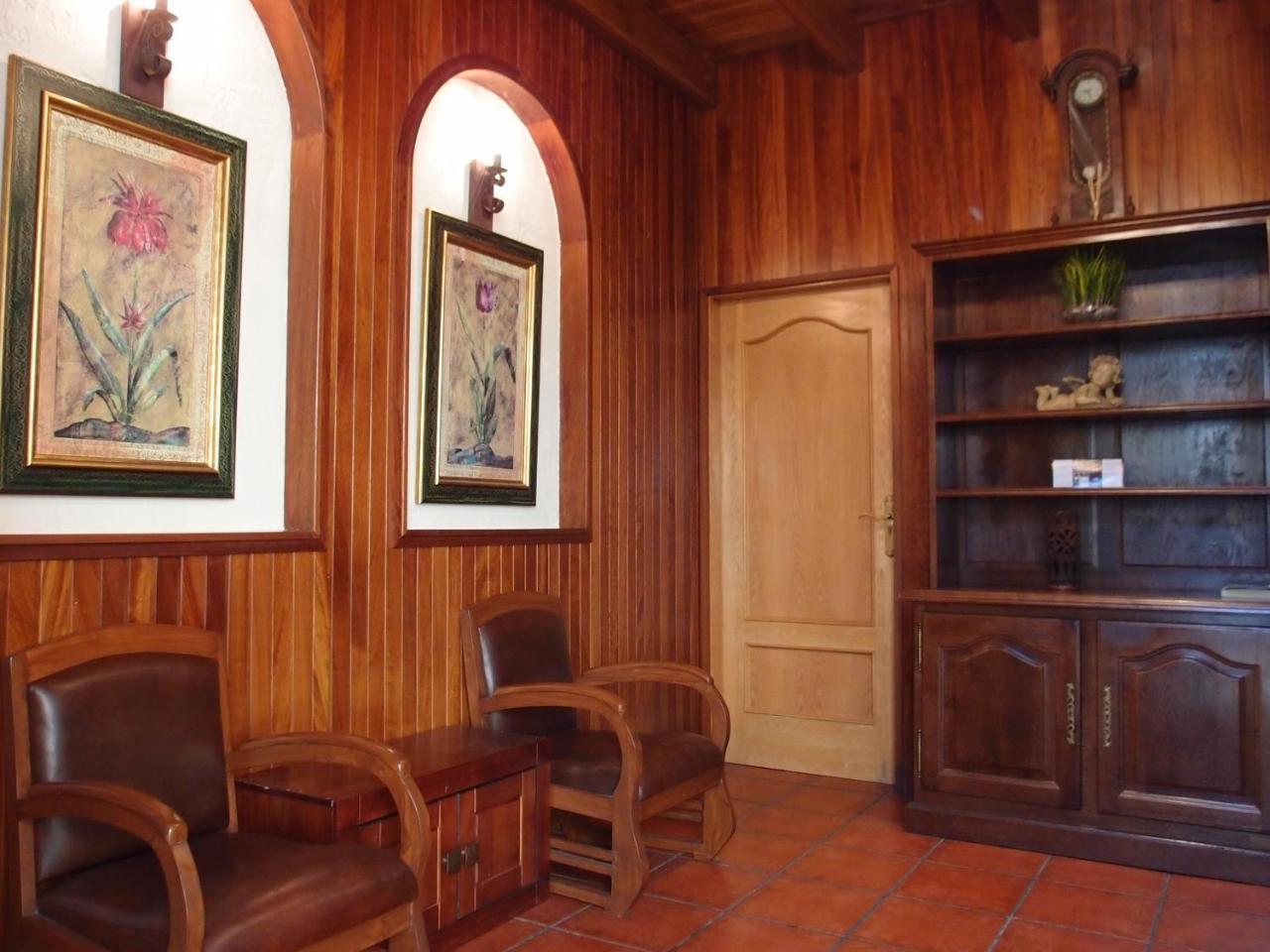 Hostal Itxaso-Enea Аойс Экстерьер фото